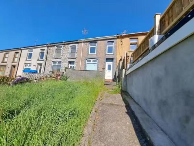 House for rent in Nant-y-moel, Wales