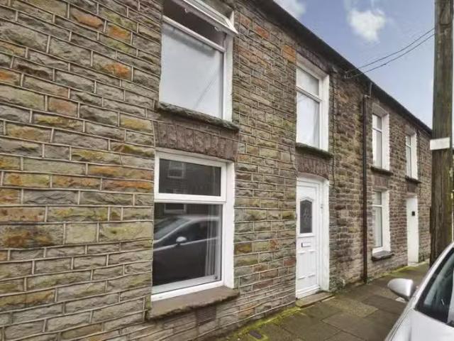 House for rent in Trealaw, Wales