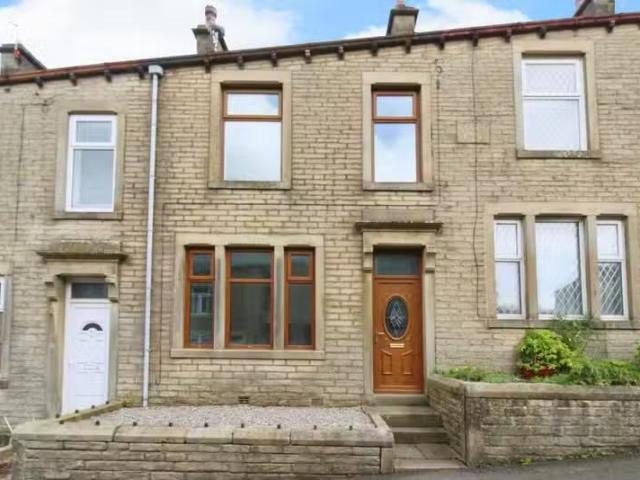 House for rent in Birchenlee, Higherford