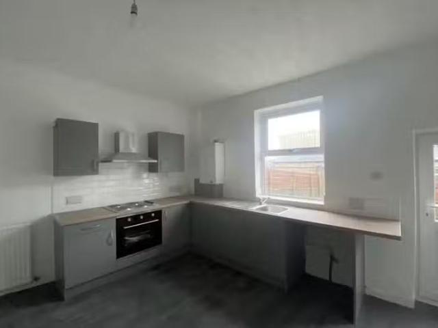 House for rent in Milnshaw, Backburn