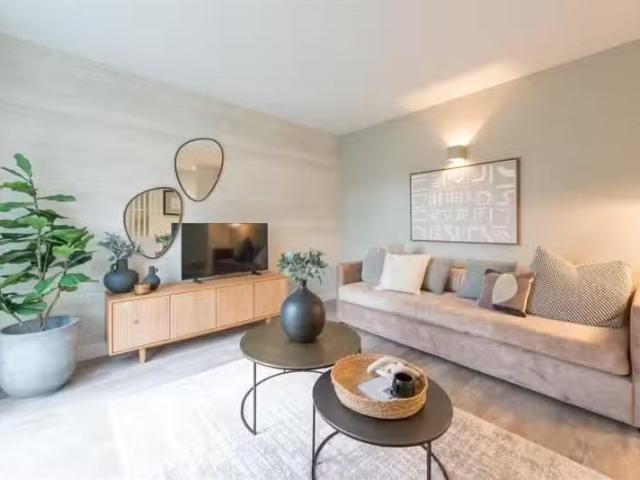 House for rent in Fernhill Gate, Lee Bank