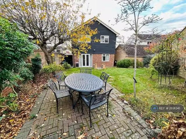 House for rent in Hutton Mount, Navestock Side