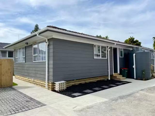 House for rent in Henderson, Auckland
