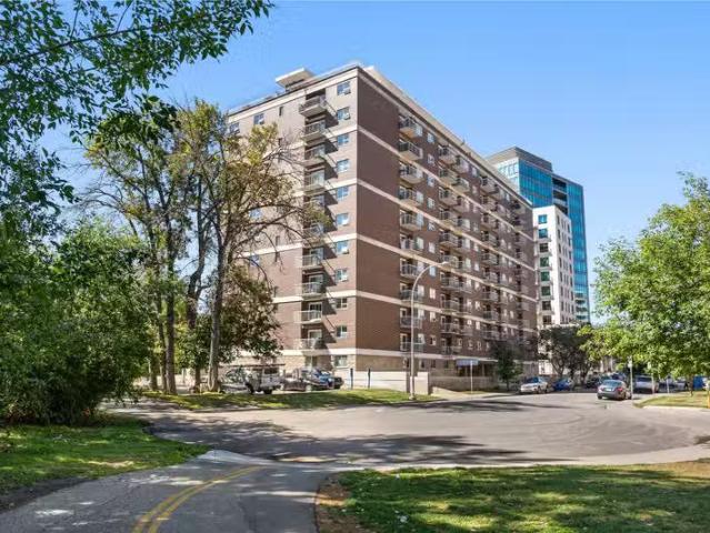 Condo for rent in Mission, Calgary
