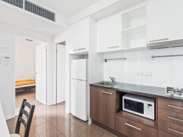Apartment for sale in Adelaide, Adelaide City Council