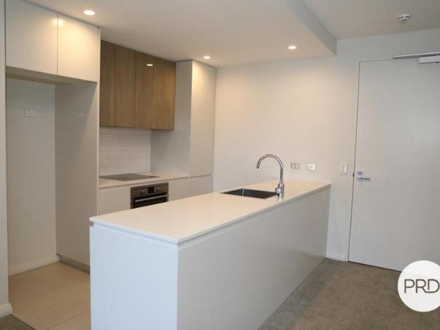 Apartment for sale in Barton, District of Canberra Central
