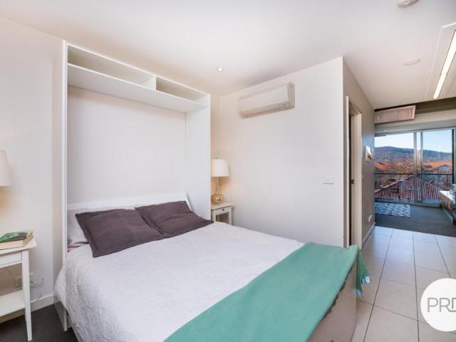 Apartment for sale in Braddon, District of Canberra Central