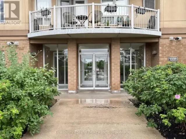 Apartment for rent in Burlington, Ontario