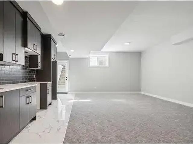 Apartment for rent in Northwest, Alberta
