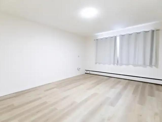 Apartment for rent in Northwest, Alberta