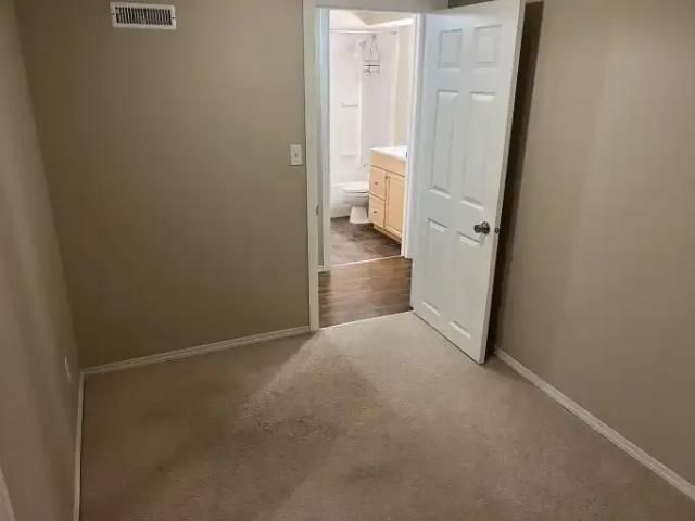 Apartment for rent in Northwest, Alberta