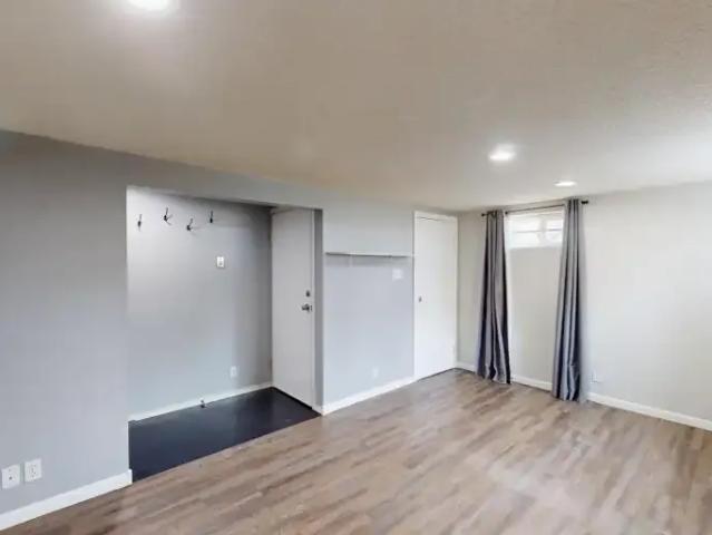 Apartment for rent in Northwest, Alberta