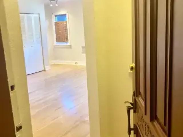 Apartment for rent in Northwest, Alberta