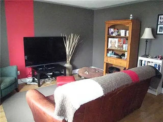 Apartment for rent in Montgomery, Calgary