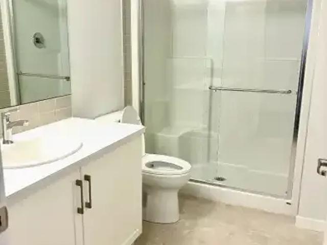 Apartment for rent in Glacier Ridge, Calgary