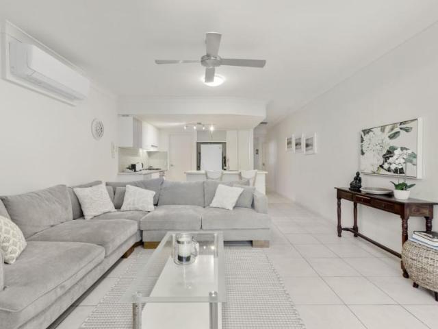 Apartment for sale in Carrara, Gold Coast City