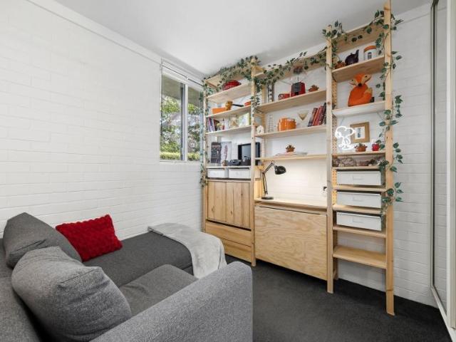 Apartment for sale in Chifley, District of Woden Valley