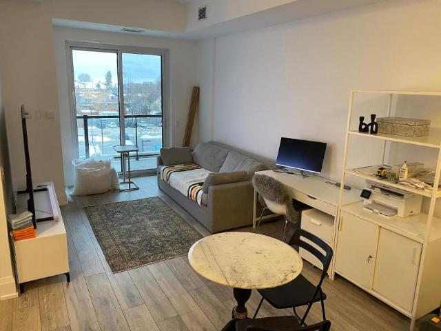 Apartment for rent in Collingwood