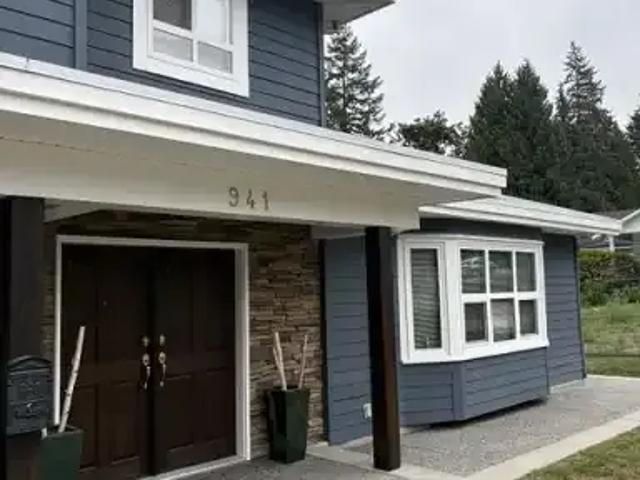 Apartment for rent in Harbour Chines, Coquitlam