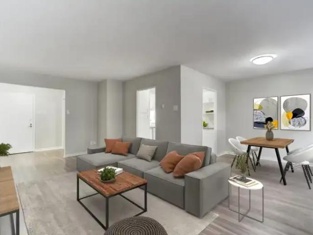 Apartment for rent in Cote-saint-luc, Quebec