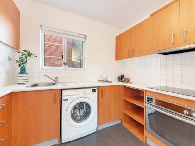Apartment for rent in Crows Nest, New South Wales