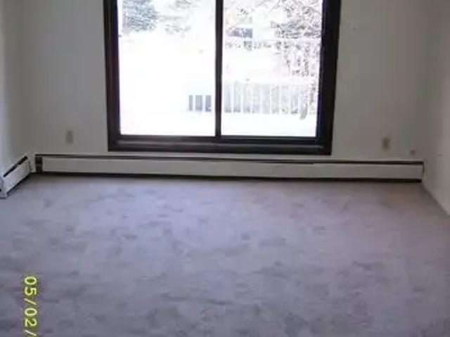 Apartment for rent in Wedgewood, Alberta