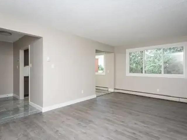 Apartment for rent in Wedgewood, Alberta