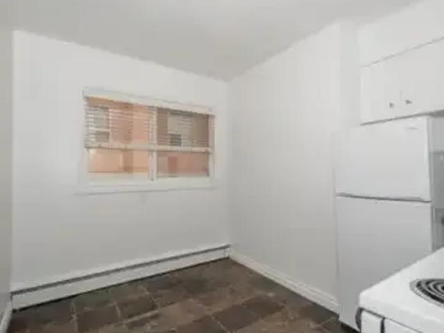 Apartment for rent in Wedgewood, Alberta