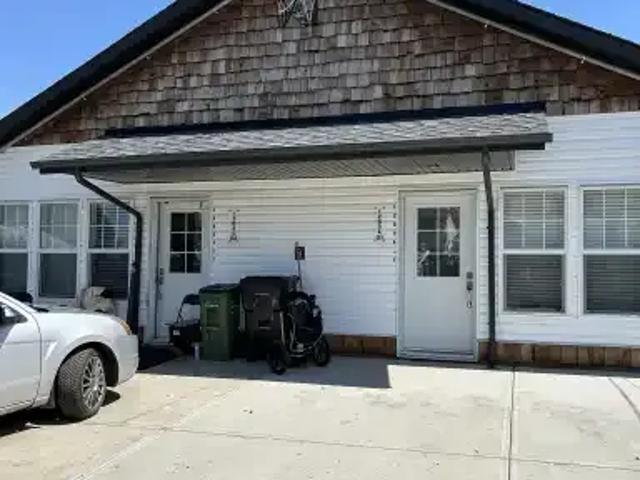 Apartment for rent in Wedgewood, Alberta