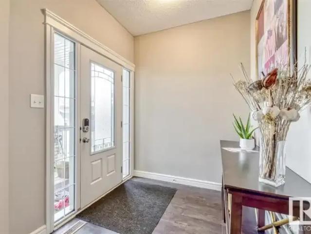 Apartment for rent in Wedgewood, Alberta