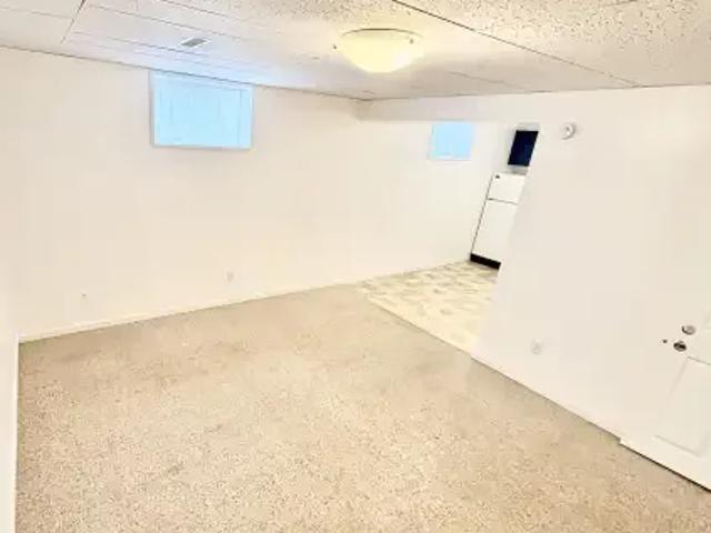 Apartment for rent in Wedgewood, Alberta