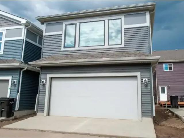 Apartment for rent in Wedgewood, Alberta