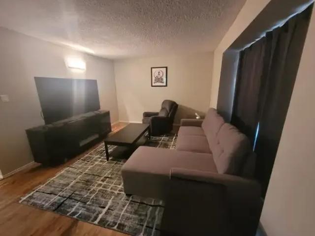 Apartment for rent in Wedgewood, Alberta