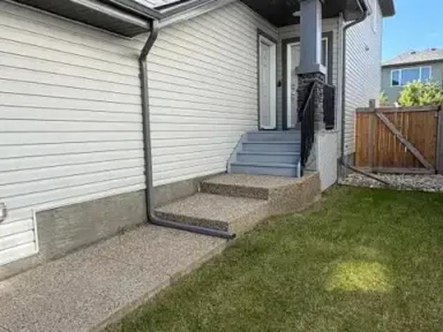 Apartment for rent in Wedgewood, Alberta