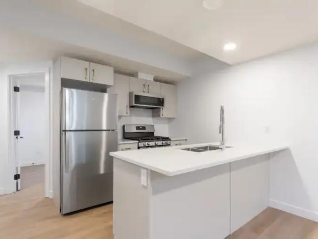 Apartment for rent in Wedgewood, Alberta