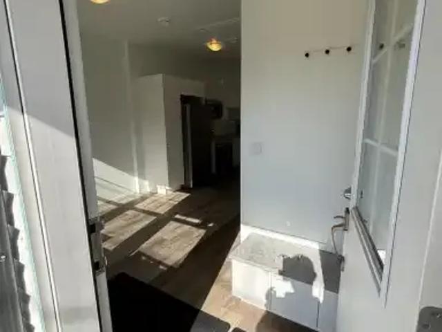 Apartment for rent in Wedgewood, Alberta