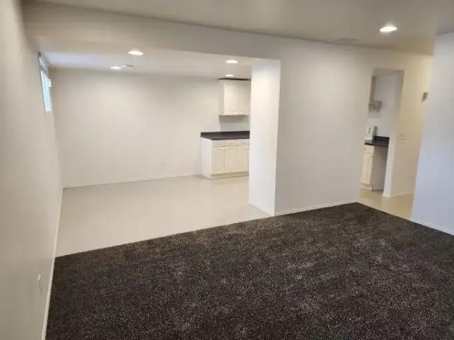 Apartment for rent in Wedgewood, Alberta