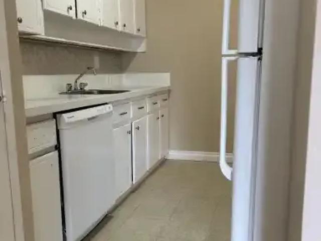 Apartment for rent in Wedgewood, Alberta
