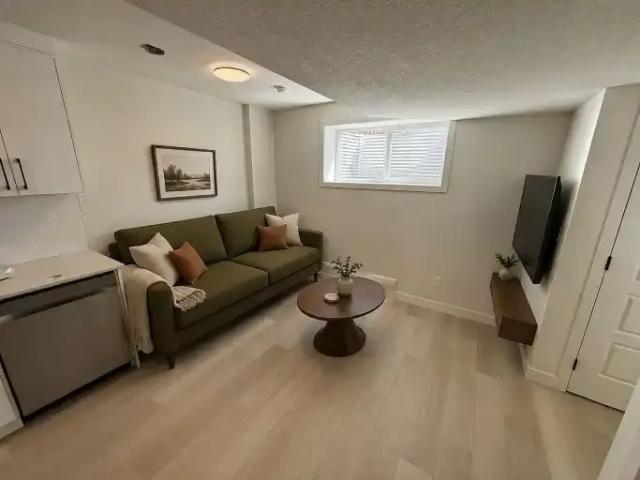 Apartment for rent in Wedgewood, Alberta