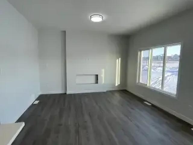 Apartment for rent in Wedgewood, Alberta