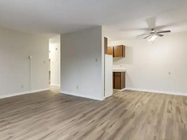 Apartment for rent in Wedgewood, Alberta