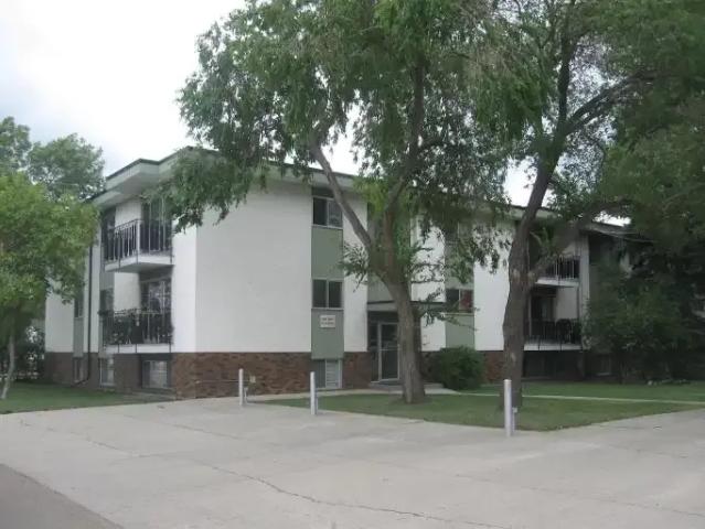 Apartment for rent in Wedgewood, Alberta