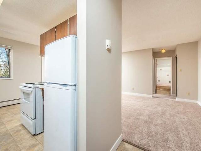 Apartment for rent in Wedgewood, Alberta