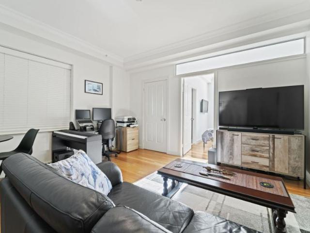 Apartment for sale in Elizabeth Bay, Council of the City of Sydney