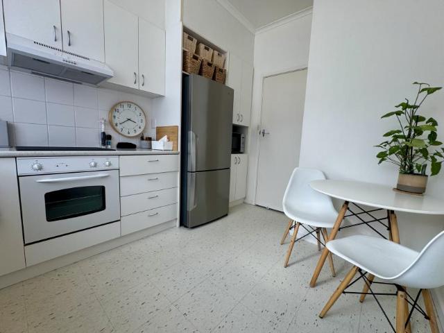 Apartment for rent in Elsternwick, Melbourne