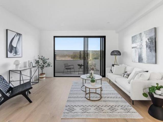 Apartment for sale in Elsternwick, Melbourne