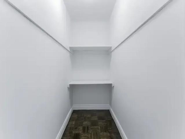Apartment for rent in Etobicoke