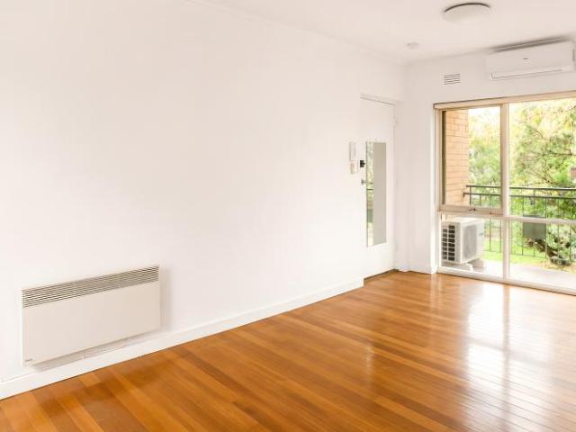 Apartment for rent in Glen Iris, Melbourne