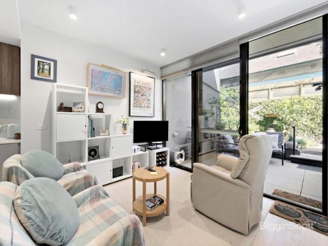 Apartment for sale in Glen Iris, Melbourne