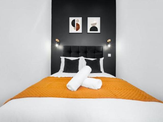 Apartment for rent in High Haden, Blackheath